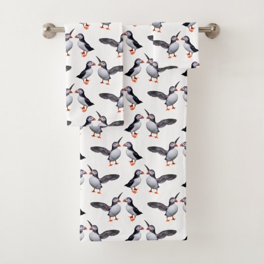 Puffin Frenzy Bathroom Towel Set Bad Handdoek (Insitu)