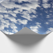 Puffy Clouds on Blue Sky cadeauomslag Cadeaupapier (Hoek)