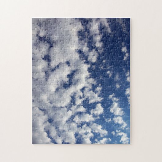 Puffy Clouds on Blue Sky Legpuzzel (Verticaal)