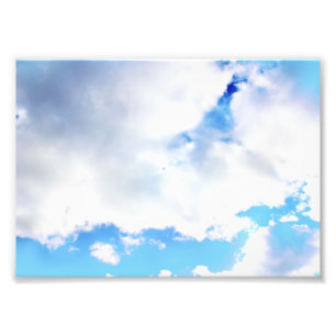 Puffy White Clouds en Blue Sky Foto Afdruk