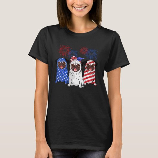 Pug American Flag Fireworks Independence Day T-shirt (Voorkant)