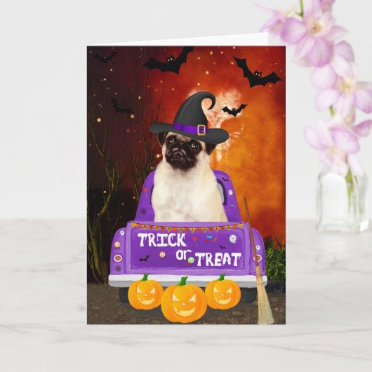 Pug Dog in Halloween Truck Kaart (Orchidee)