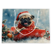 Pug Dog in Sledge Laat het Sneeuw Kerstmis Groot Cadeauzakje (Voorkant)
