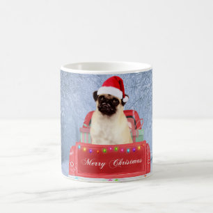 Pug Dog in sneeuw, met kersttruck Koffiemok