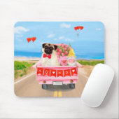 Pug Dog Valentijnsdag Truck Hearts Muismat (Met muis)