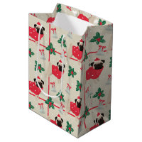 Pug Dog Wearing Sweater & Kerstkerstkerstkerstkers