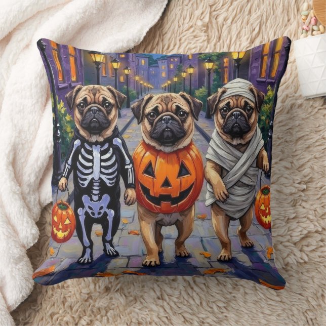 Pug Dogs Trick-or-Treating in Halloween kostuums Kussen (Deken)