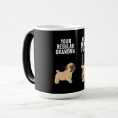 Pug je reguliere grootmoeder me de redhead grootmo magische mok (Voorkant links)