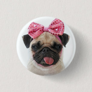 Pug met roze romp ronde button 3,2 cm