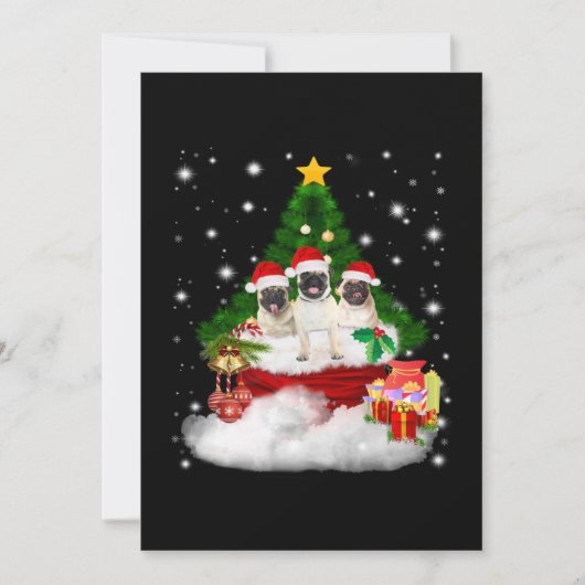 Pug pug met vrienden vrolijk bij kerstboom kaart (Voorkant)