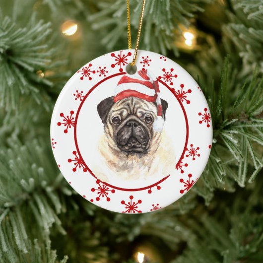 Pug Santa Hat Red Snowflake Kerstmis Keramisch Ornament (Boom)