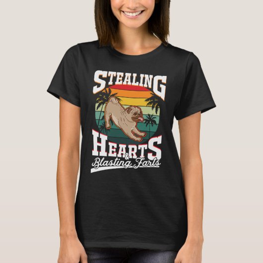 Pug Stealing hearts & blasting farts Valentine's D T-shirt (Voorkant)