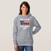 Pull À Capuche Joyeuse fête des vétérans Drapeau Silhouette Vecto (Devant entier)