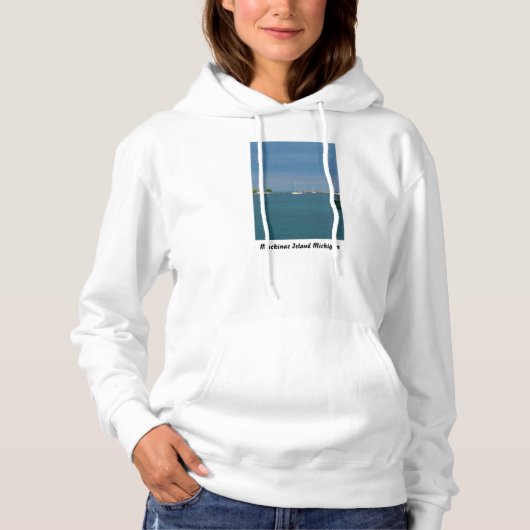 Pull À Capuche Stationné Au Port De Mackinac (Devant)