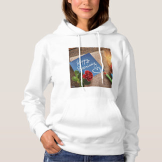 Pull À Capuche T-Shirt or Tee Shirt is commonly translated as "T-
