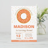 Pumpkin Donut Birthday Uitnodiging (Staand voorkant)