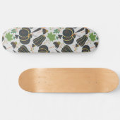 Pumpkin seamless pattern carrot black and white skateboard (Horizontaal)