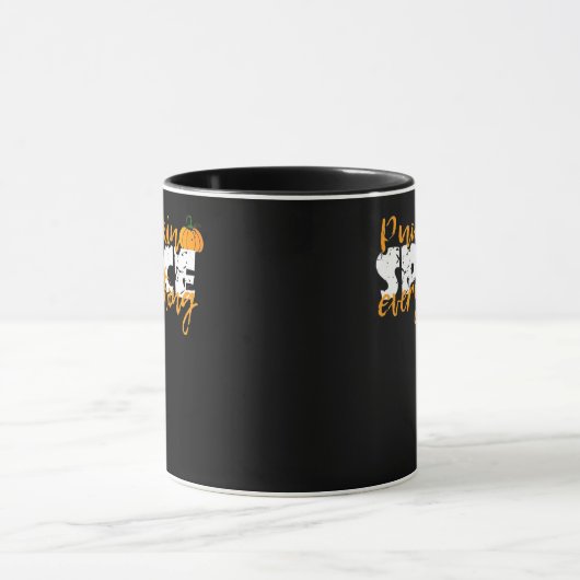 Pumpkin Spice Alles Halloween Grappig Mok (Midden)