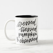 Pumpkin Spice geobsedeerde Herfst Gift Tweekleurige Koffiemok (Links)