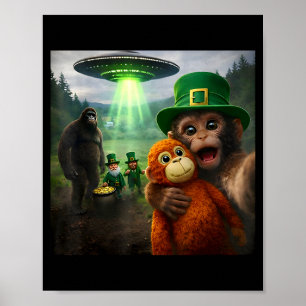 Punch aap selfie met bigfoot kabouter ufo st poster