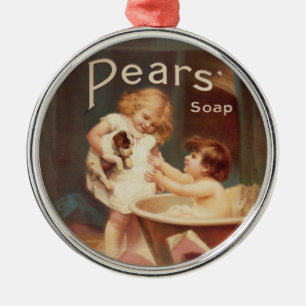 Puppy die een bad neemt vintage antiek metalen ornament