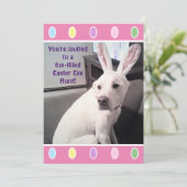 Puppy dog met paasmaanfeest kaart (Staand voorkant)