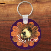 Puppy Love Peking Out of a Flower Sleutelhanger (Voorkant)