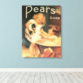 Puppy neemt een bad  Antiek Canvas Afdruk (Insitu (Houten vloer))