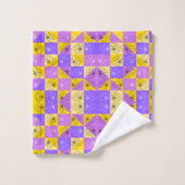 Purple and gold summer floral seamless pattern (Gant de toilette)