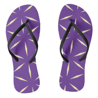 Purple and White Modern Design Teenslippers