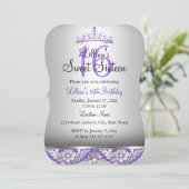 Purple Argent Damask & Tiara Sweet 16 Invitation (Debout devant)