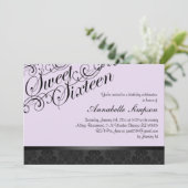 Purple & Black Chic Damask Sweet16 Invitation (Debout devant)