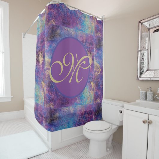 Purple Bleu Abstrait Monogramme Douche Rideau (En situation)