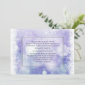 Purple Bokah Snowflakes Hiver Mariage Invitation (Debout devant)