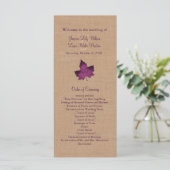 Purple Burlap Monogrammed Wedding Programme (Debout devant)