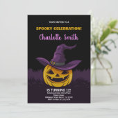 Purple Éffrayant Black Halloween Invitations Anniv (Debout devant)