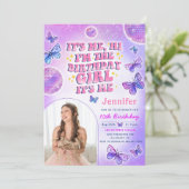 Purple Eras Anniversaire Fête Photo Invitation (Debout devant)