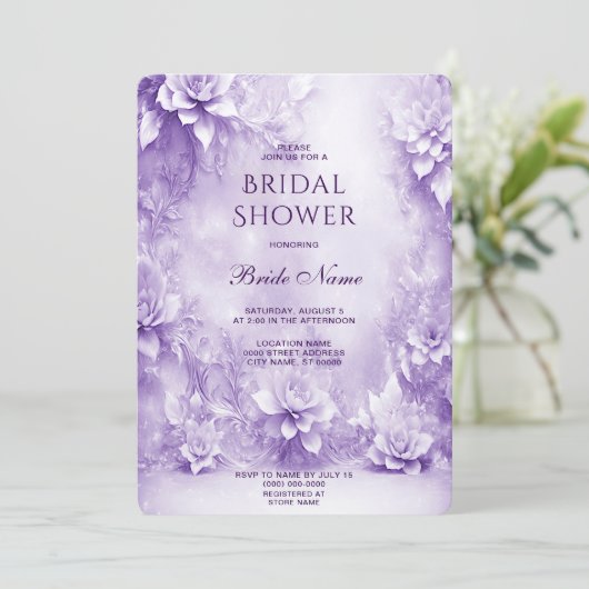 Purple Fleurs Blanches Invitation à la douche nupt (Debout devant)
