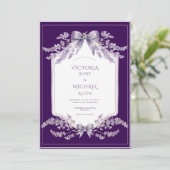 Purple Frame Floral Elegant Wedding Invitation (Debout devant)
