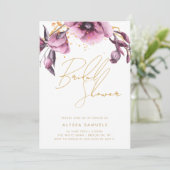 Purple Gold Chic Floral Douche nuptiale Invitation (Debout devant)