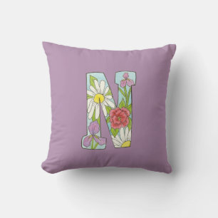 Purple N Coussin Iris, marguerite, rose