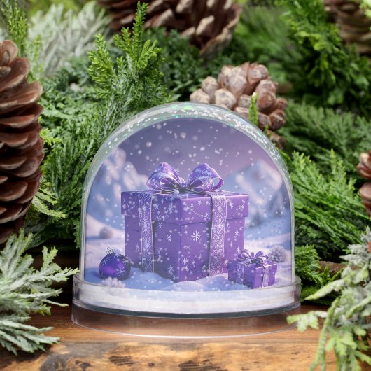Purple Noël présente le Globe des neiges (Hiver)