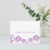 Purple Simple Floral Numéro de table Carte postale (Debout devant)