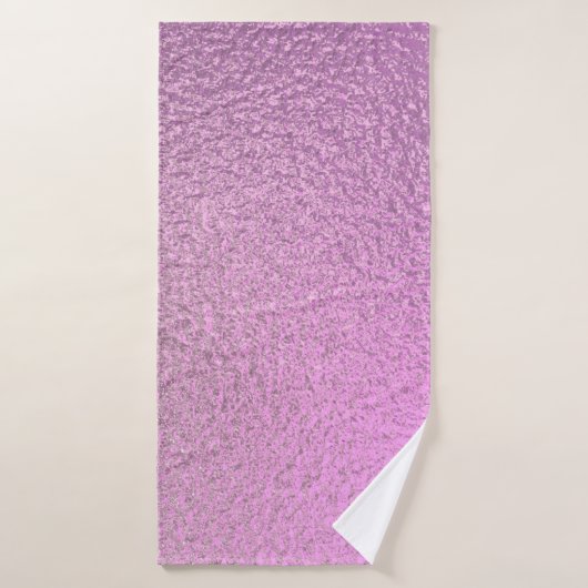 Purple ultra violet foil paper texture background. (Serviette de bain)