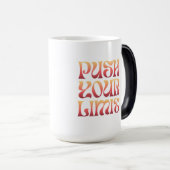 Push Your Limit – Motivational Groovy Coffee Mug (Devant droit)