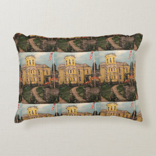 "Put-in-Bay Winery at South Bass Island" Pillow Decoratief Kussen