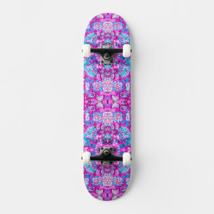 Putblauwe roze blokpatronen skateboard