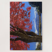 Puzzle [1014] Mt.Fuji – Crimson Leaves and a Snowy Crown (Vertical)