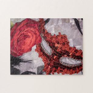Puzzle 6439-Rose rouge avec Masquerade Masque