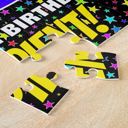 Puzzle 93e anniversaire — Motif de terrain amusant et col (Côté)